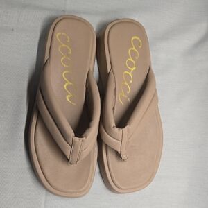 CCOCCI Women's Cream Sandals